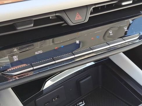 New 2026 Buick Envision Avenir image 28