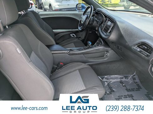 Used 2020 Dodge Challenger SXT w/ Blacktop Package RWD image 12