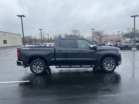 Used 2023 Chevrolet Silverado 1500 LT image 7