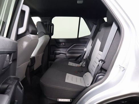 Used 2025 Toyota 4Runner TRD Off-Road image 11