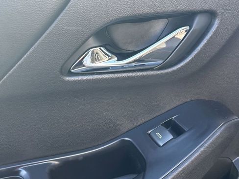 Used 2019 Chevrolet Traverse LT AWD/4WD image 46