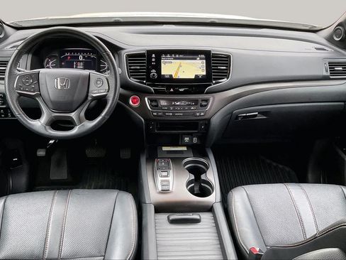 Used 2023 Honda Passport TrailSport image 16