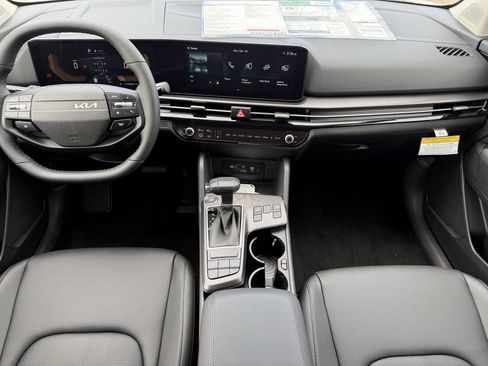 New 2026 Kia Sportage EX w/ EX Panorama Roof Package AWD/4WD image 11