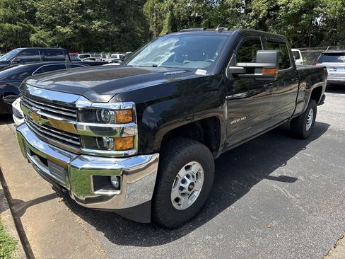 Used 2016 Chevrolet Silverado 2500 LT w/ LT Convenience Package AWD/4WD image 5