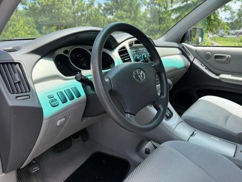 Used 2006 Toyota Highlander 2WD image 22