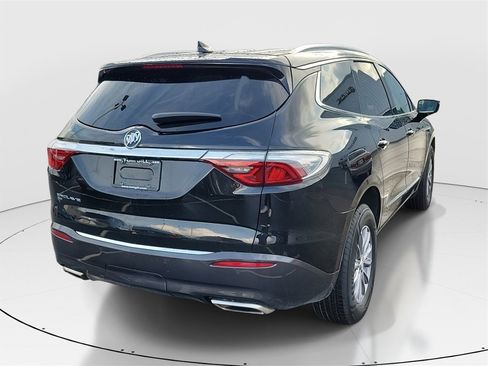 Used 2024 Buick Enclave Premium image 4