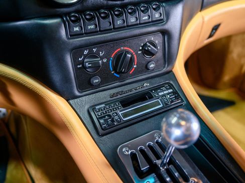 Used 1999 Ferrari 550 Maranello Coupe image 51