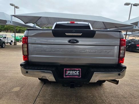 Used 2020 Ford F250 XLT w/ XLT Premium Package AWD/4WD image 6