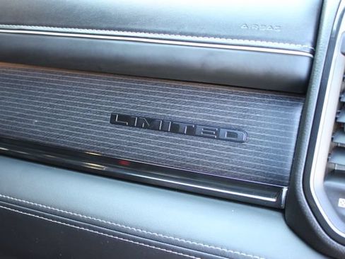 Used 2023 RAM 1500 Limited AWD/4WD image 54