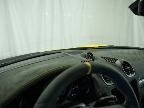 Used 2025 Porsche 718 Boxster Spyder RS image 16