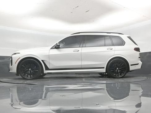 Used 2023 BMW X7 M60i w/ Executive Package AWD/4WD image 54