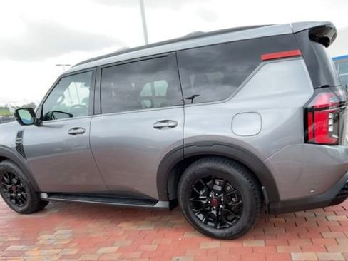 Used 2025 Nissan Armada PRO-4X w/ Pro-4X Premium Package AWD/4WD image 7