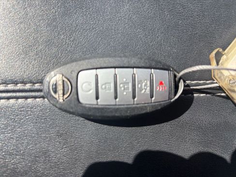 Used 2025 Nissan Altima 2.5 SV image 25