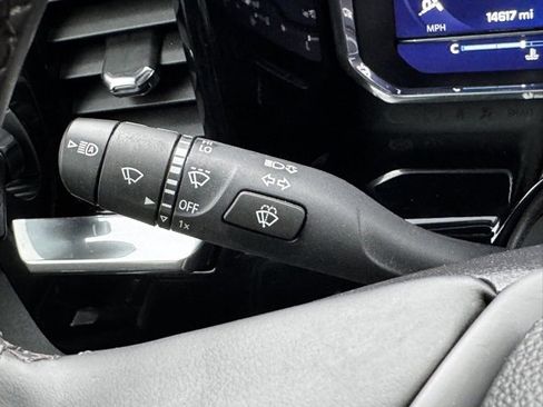 Used 2024 Chevrolet Silverado 3500 LT w/ Convenience Package image 27