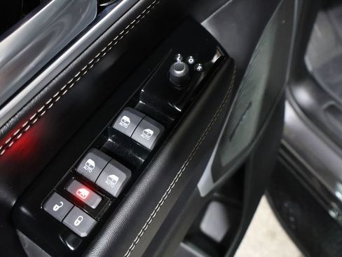 Used 2023 Jeep Wagoneer Series II image 14