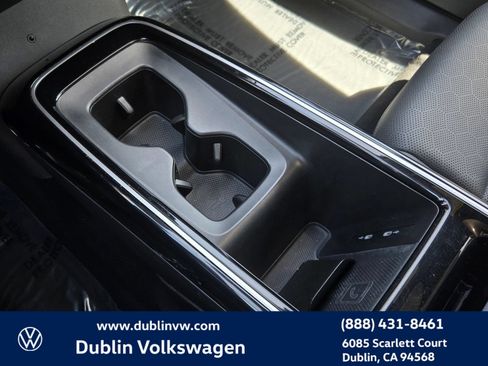 Used 2023 Volkswagen ID.4 Pro S RWD image 18