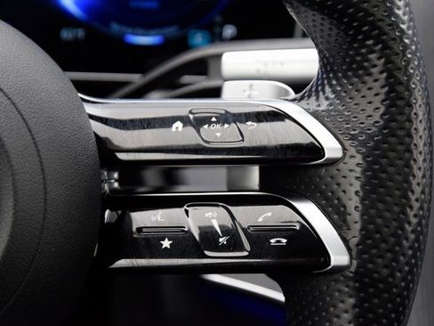 Used 2022 Mercedes-Benz EQS 450+ Sedan image 24