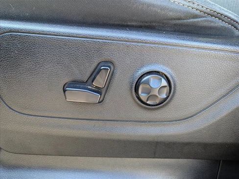 Used 2019 RAM 1500 Big Horn image 10