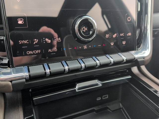Used 2026 GMC Yukon XL Denali Ultimate w/ LPO, Floor Liner Package AWD/4WD image 24