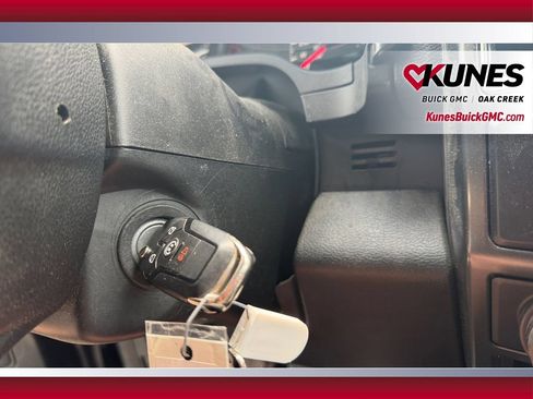Used 2019 Ford F150 XLT w/ Equipment Group 302A Luxury AWD/4WD image 31