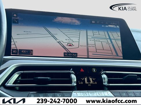 Used 2022 BMW X5 M50i w/ Executive Package image 33