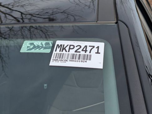 Used 2024 Hyundai Tucson SE image 29