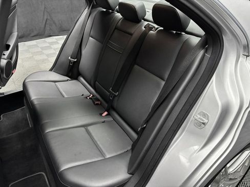 Used 2013 Mercedes-Benz C 300 Sport image 33