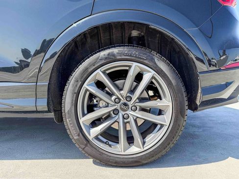Used 2025 Audi Q3 2.0T Premium w/ Convenience Package AWD/4WD image 13