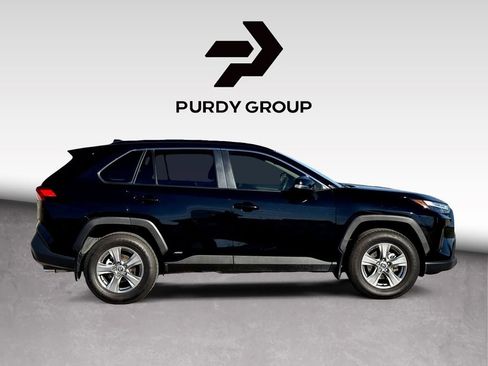 Used 2023 Toyota RAV4 XLE w/ Convenience Package image 9