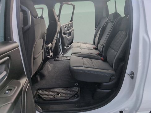 Used 2025 RAM 1500 Big Horn image 25