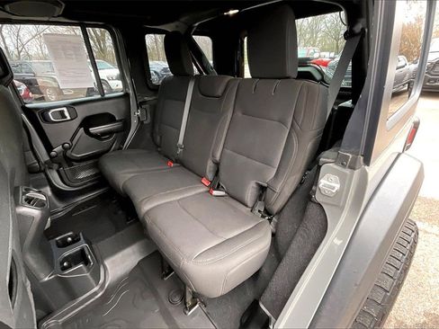 Used 2021 Jeep Wrangler Unlimited Sport image 24