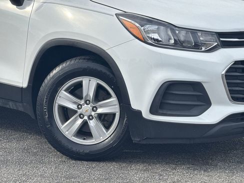 Used 2020 Chevrolet Trax LS w/ Tint and Cruise Package image 13