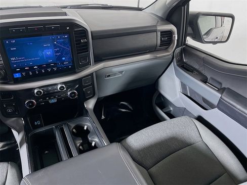 Used 2024 Ford F150 XLT w/ Mobile Office Package image 20