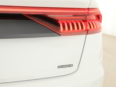 Used 2021 Audi Q8 Premium Plus image 30