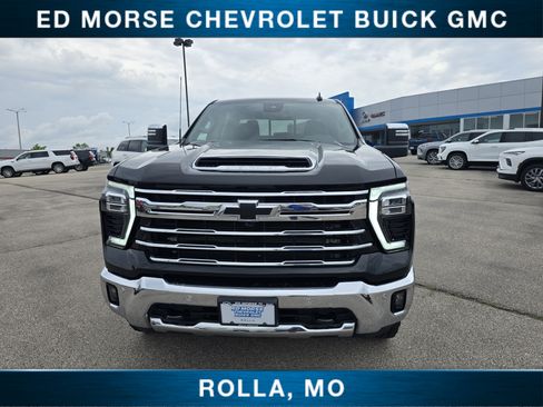 Certified 2025 Chevrolet Silverado 2500 LTZ w/ LTZ Convenience Package AWD/4WD image 8