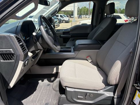 Used 2020 Ford F150 XLT w/ Equipment Group 302A Luxury image 10