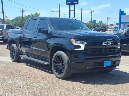 New 2026 Chevrolet Silverado 1500 RST w/ Convenience Package II AWD/4WD image 6