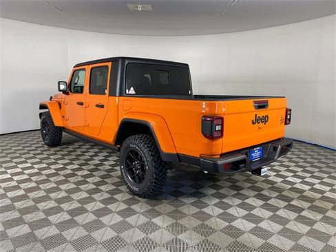 New 2025 Jeep Gladiator Willys image 19