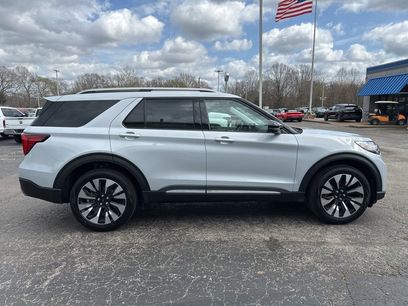 New 2026 Ford Explorer Platinum w/ LUX Leather Package