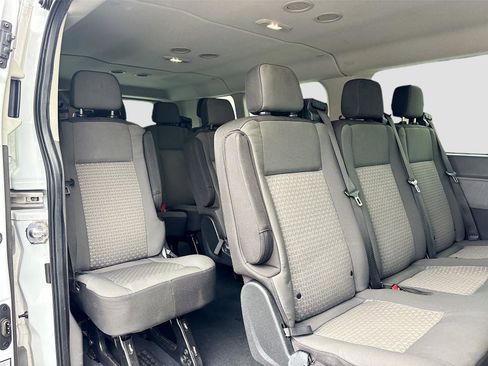 Used 2023 Ford Transit 350 XLT image 30