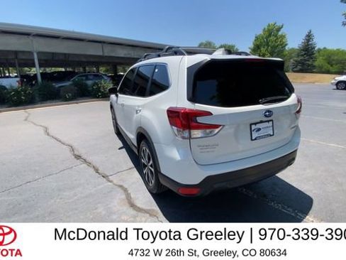 Used 2023 Subaru Forester Limited AWD/4WD image 5
