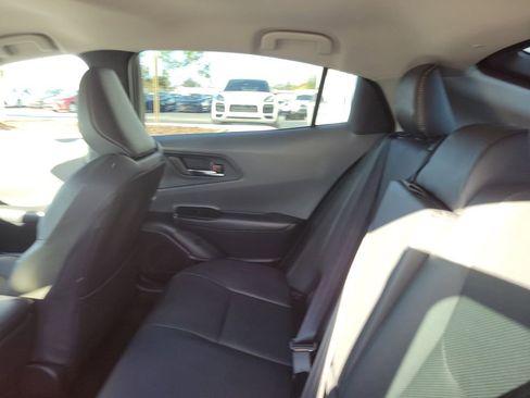 Used 2025 Toyota Prius XLE image 9