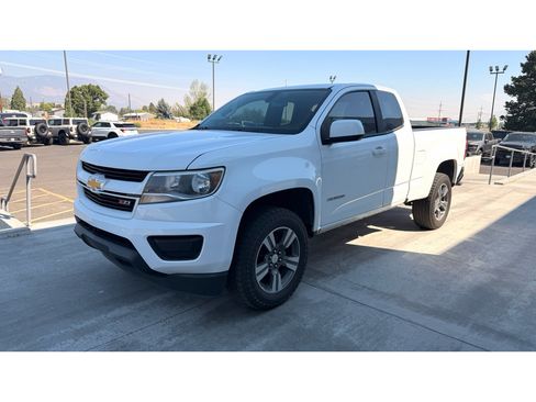 Used 2017 Chevrolet Colorado W/T w/ Custom Special Edition RWD image 3