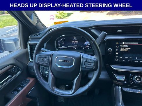 Used 2025 GMC Sierra 3500 Denali Ultimate AWD/4WD image 18