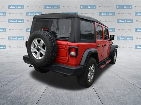 Used 2022 Jeep Wrangler Unlimited Sport AWD/4WD image 4
