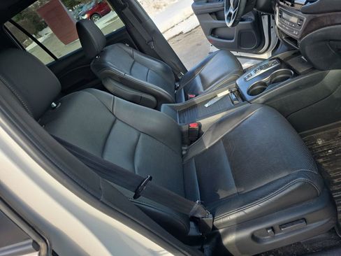 Certified 2023 Honda Passport EX-L image 26