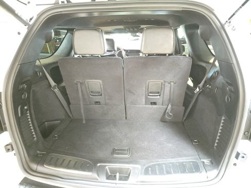 Used 2024 Dodge Durango SRT image 17