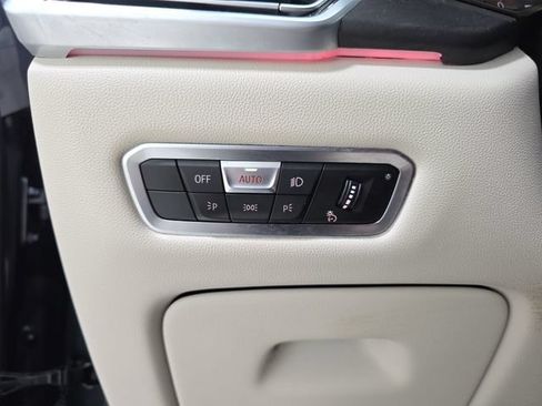 Used 2022 BMW X5 xDrive40i w/ Luxury Seating Package AWD/4WD image 25