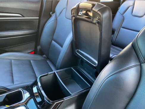 Used 2024 Kia Telluride S w/ S Sunroof Package image 55