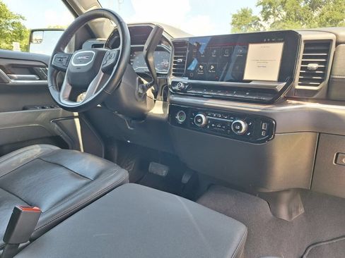 Used 2024 GMC Sierra 1500 SLT RWD image 27